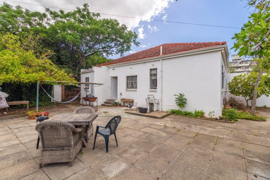 To Let 5 Bedroom Property for Rent in Mowbray Western Cape